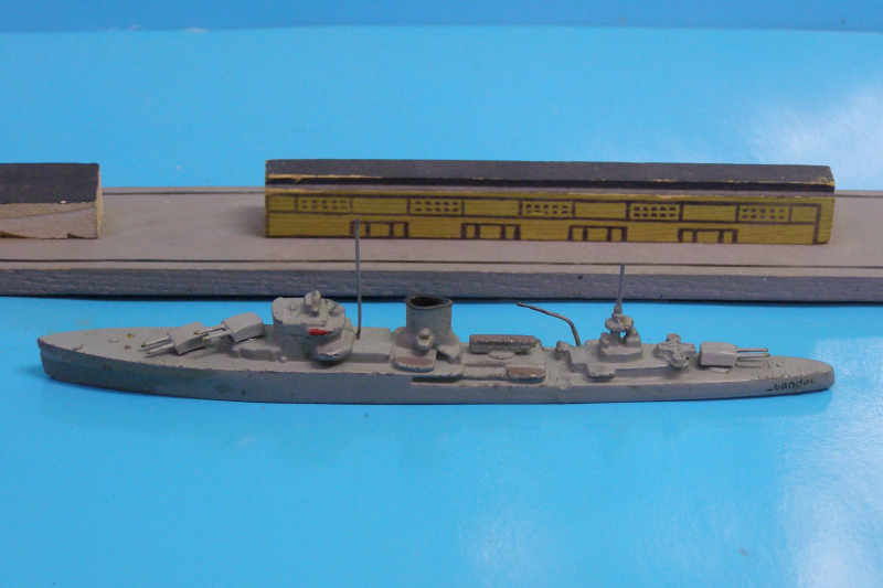 Cruiser "Leander" improved (1 p.) GB 1933 from Wiking